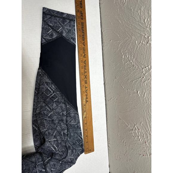 Lululemon Pace Rival Crop (22")Formation Legging Alpine White Black Womens SZ 4 - Picture 6 of 6